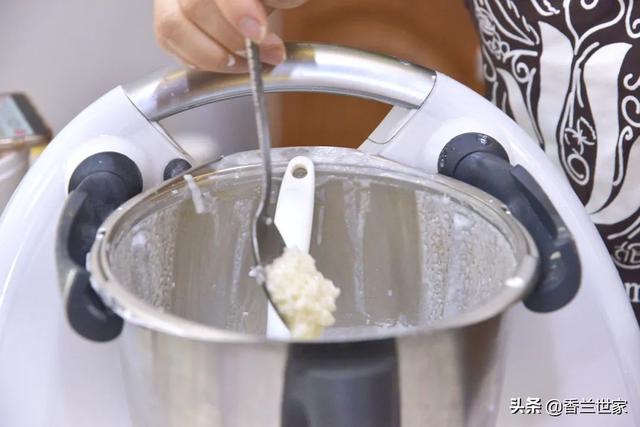 米发糕的做法和配方比例（米发糕的制作过程及配方比例）