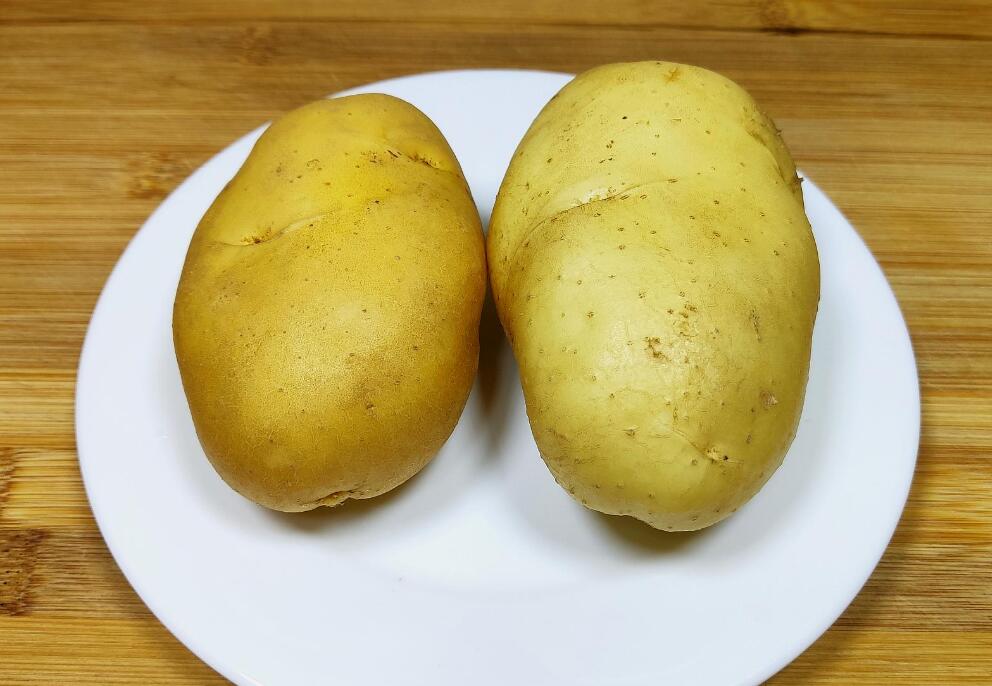 【图文】土豆怎么做才好吃又简单懒人制作